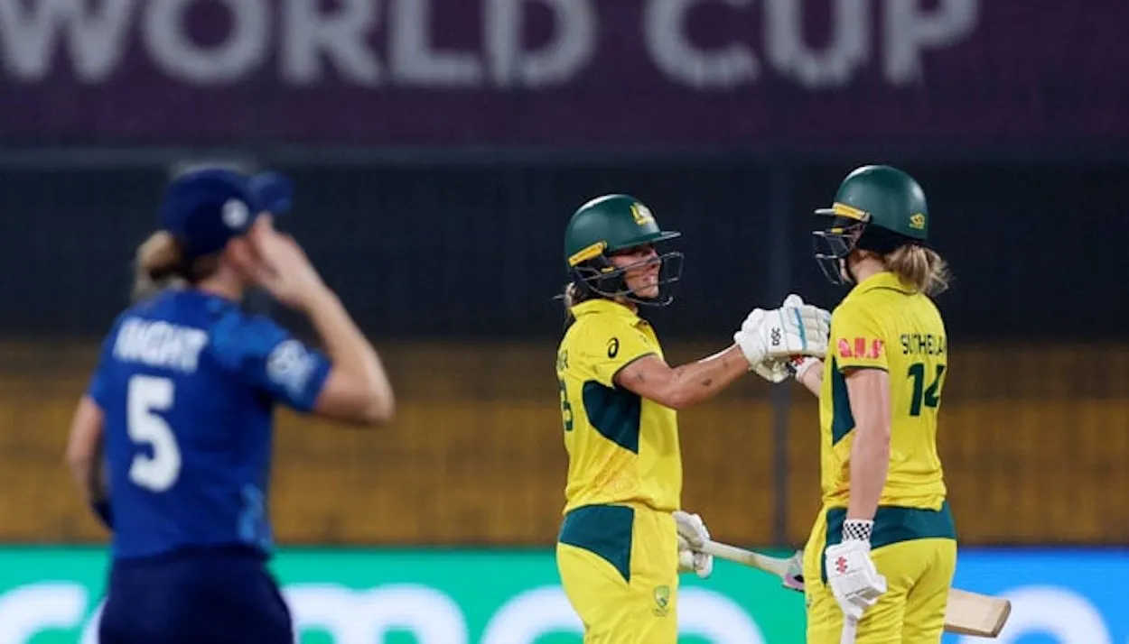 Gardner, Sutherland Shine as Australia Beat England to Stay Unbeaten in Women’s World Cup