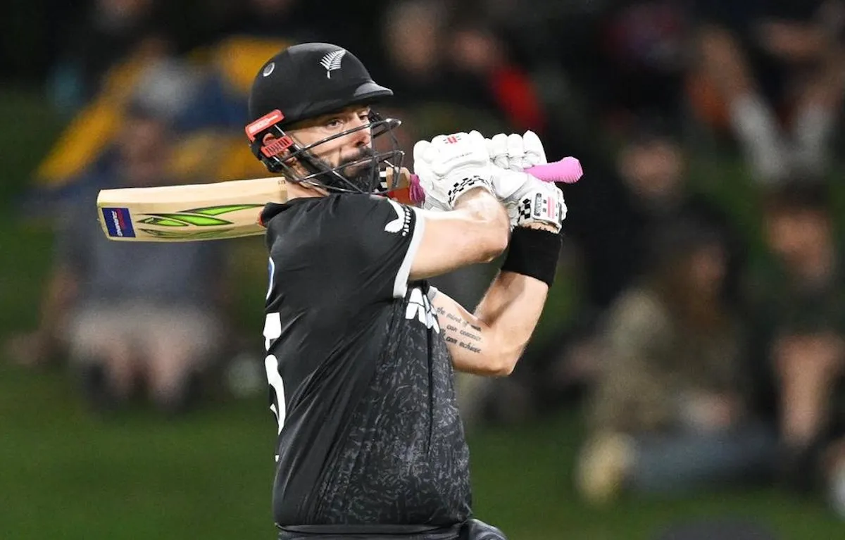 New Zealand Beat England by Four Wickets In 1st ODI