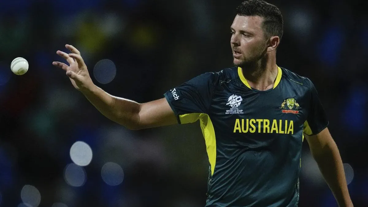 Hazlewood, Abbott Injured During SCG Match, Casting Doubt on Ashes Availability
