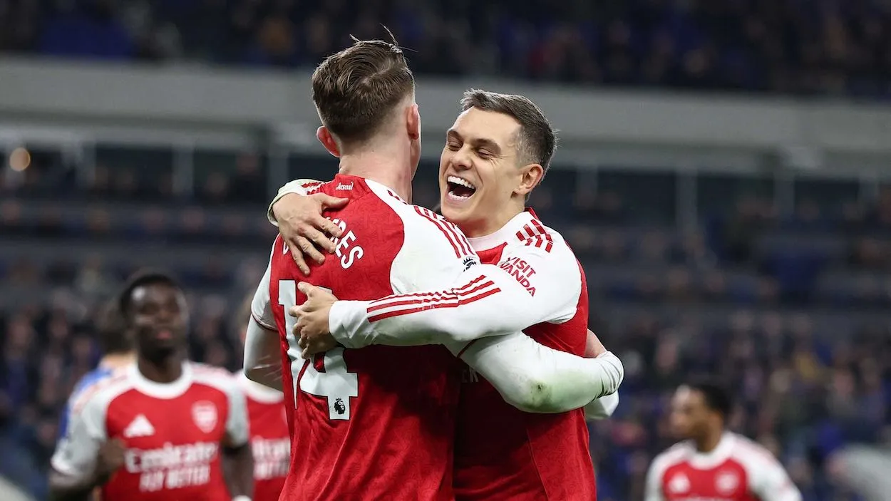 Arsenal Top Premier League at Christmas After Hard-Fought Win Over Everton