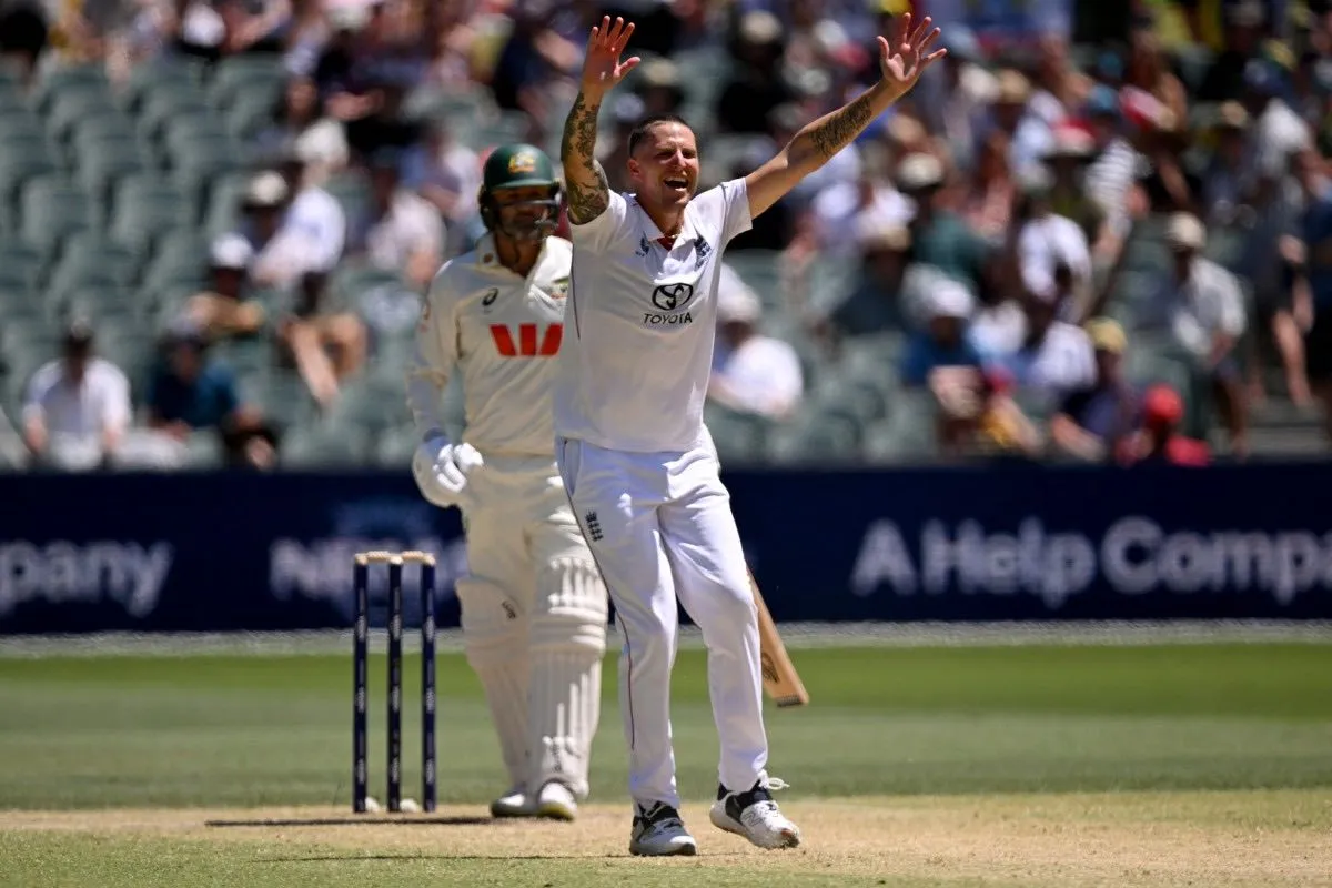 Boxing Day Test No-Ball Controversy: Umpire Decision on Mitchell Starc Dismissal Sparks Debate
