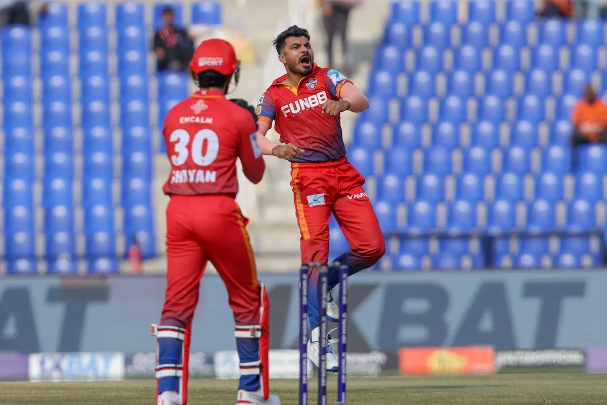 Powell, Rahman Power Dubai Capitals to Victory Over Gulf Giants