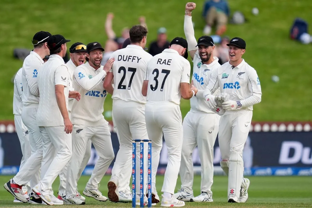 Hay’s Debut Fifty Puts New Zealand Ahead in Wellington