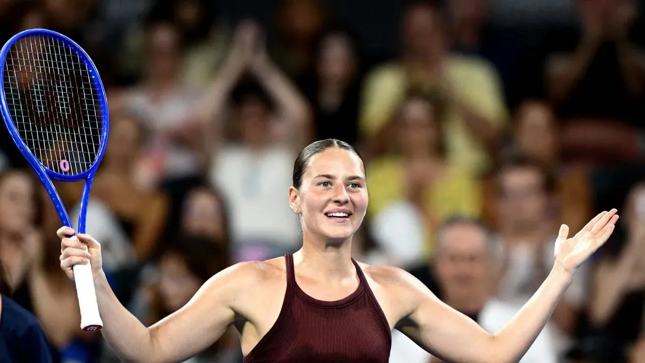 Kostyuk Storms into Brisbane Final with Dominant Win over Pegula