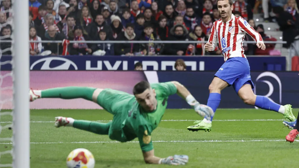 Atletico Madrid Thrash Barcelona 4-0 in Copa del Rey Semifinal First Leg