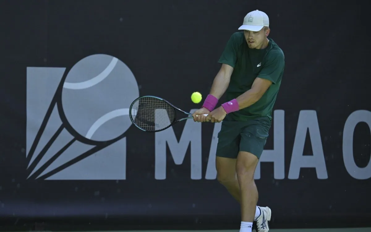 Felix Gill Stuns Sumit Nagal in Maha Open Pre-Quarterfinals