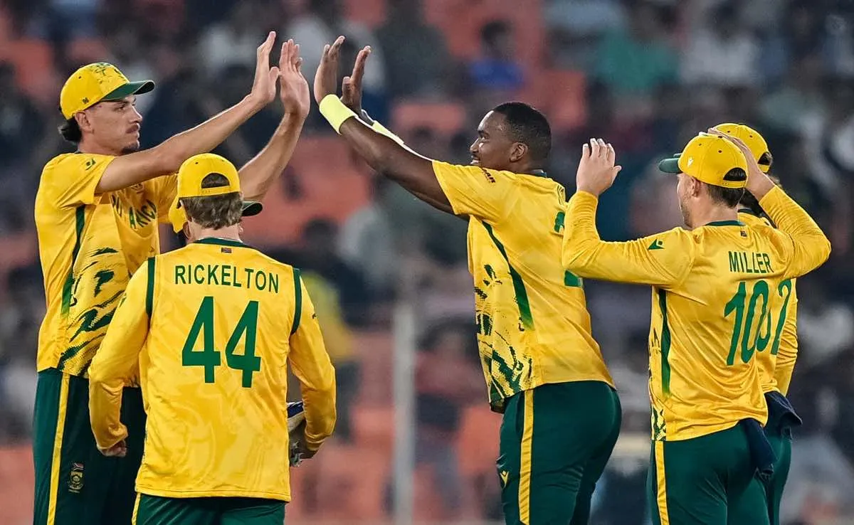 South Africa Cruise Past Canada with Dominant All-Round Show