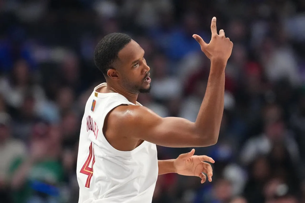 Evan Mobley Powers Cavaliers to Dominant 138-105 Win Over Mavericks