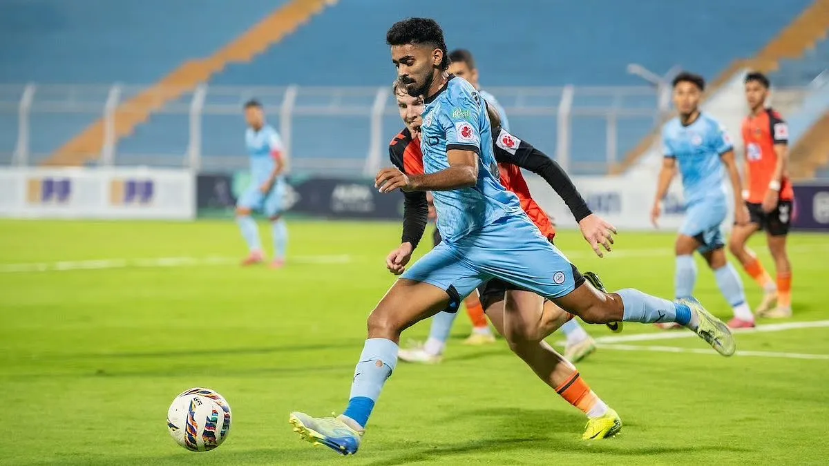 Mumbai City FC Beat Inter Kashi 2-1 in ISL 2025-26