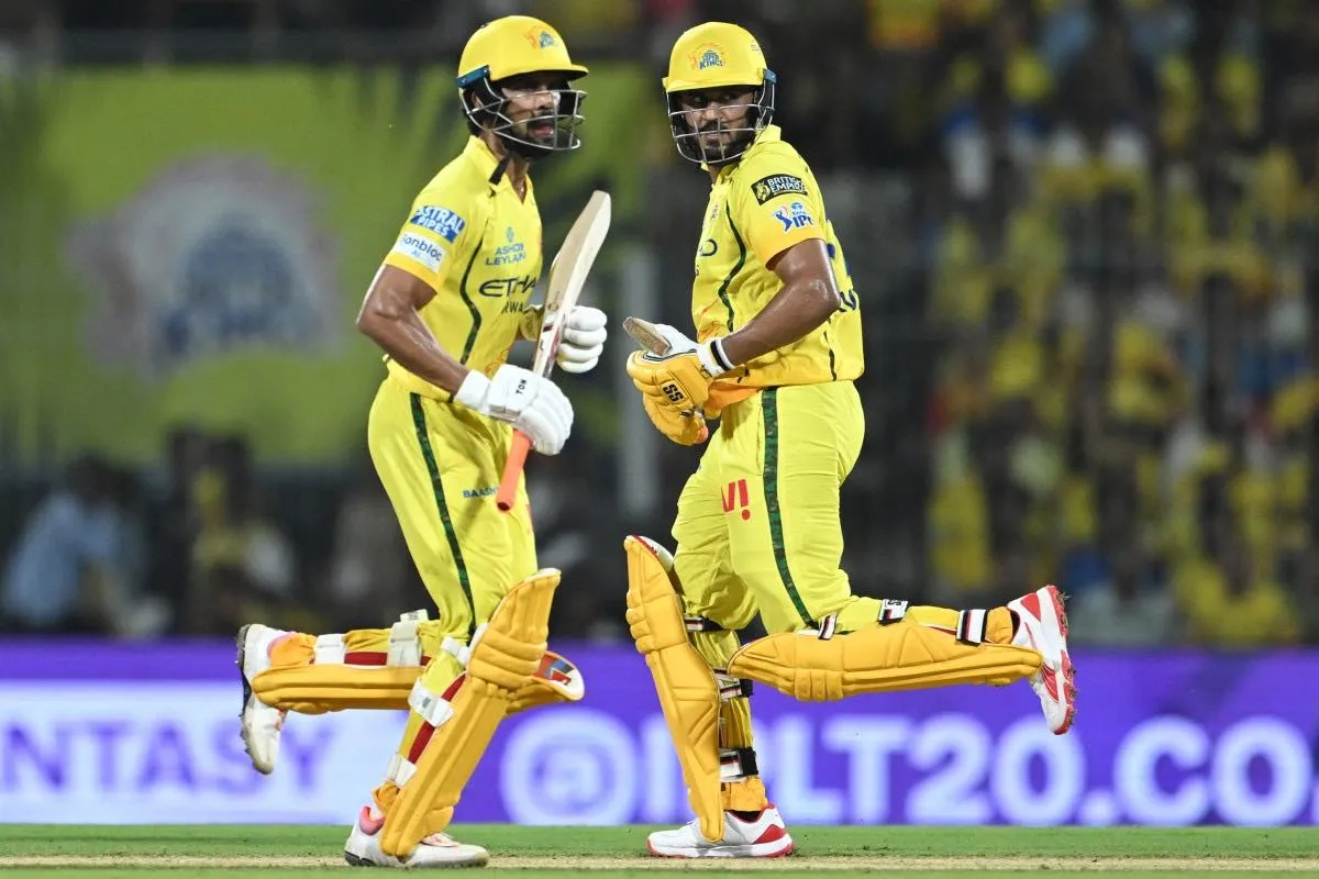 Gaikwad, Kartik shine as CSK outclass MI by eight wickets