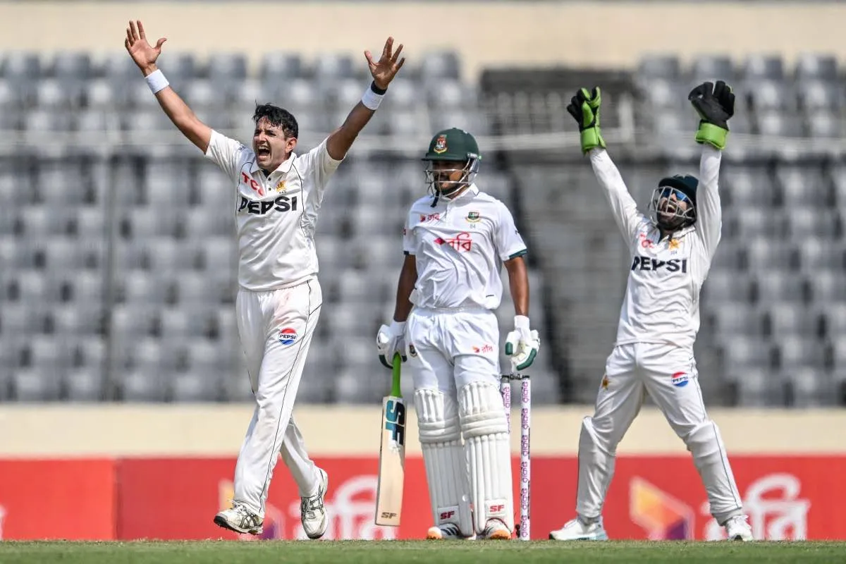 Mohammad Abbas Takes Five as Pakistan Fight Back Against Bangladesh in First Test