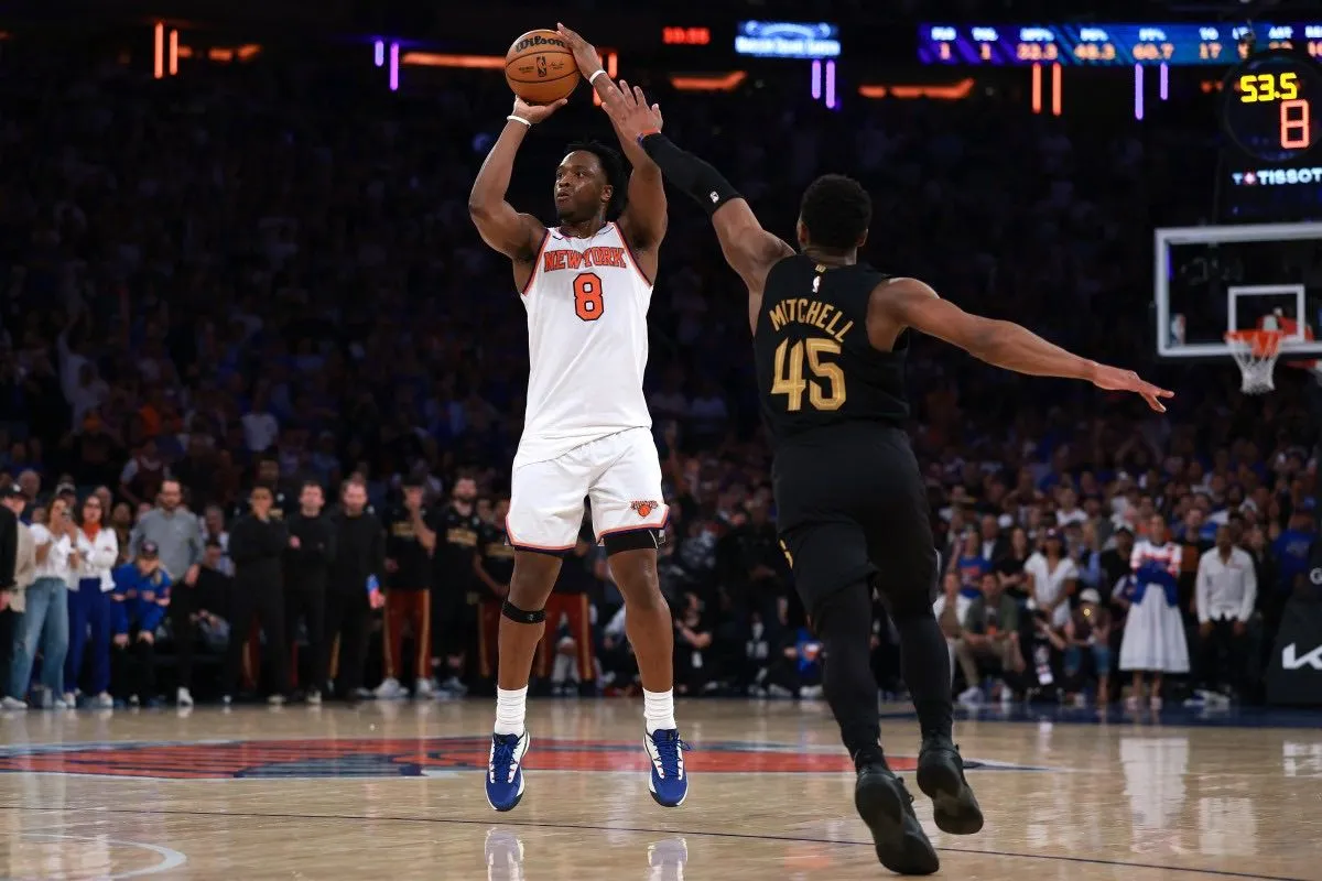 Jalen Brunson Leads Knicks’ Stunning Comeback Win Over Cavaliers In East Finals Opener