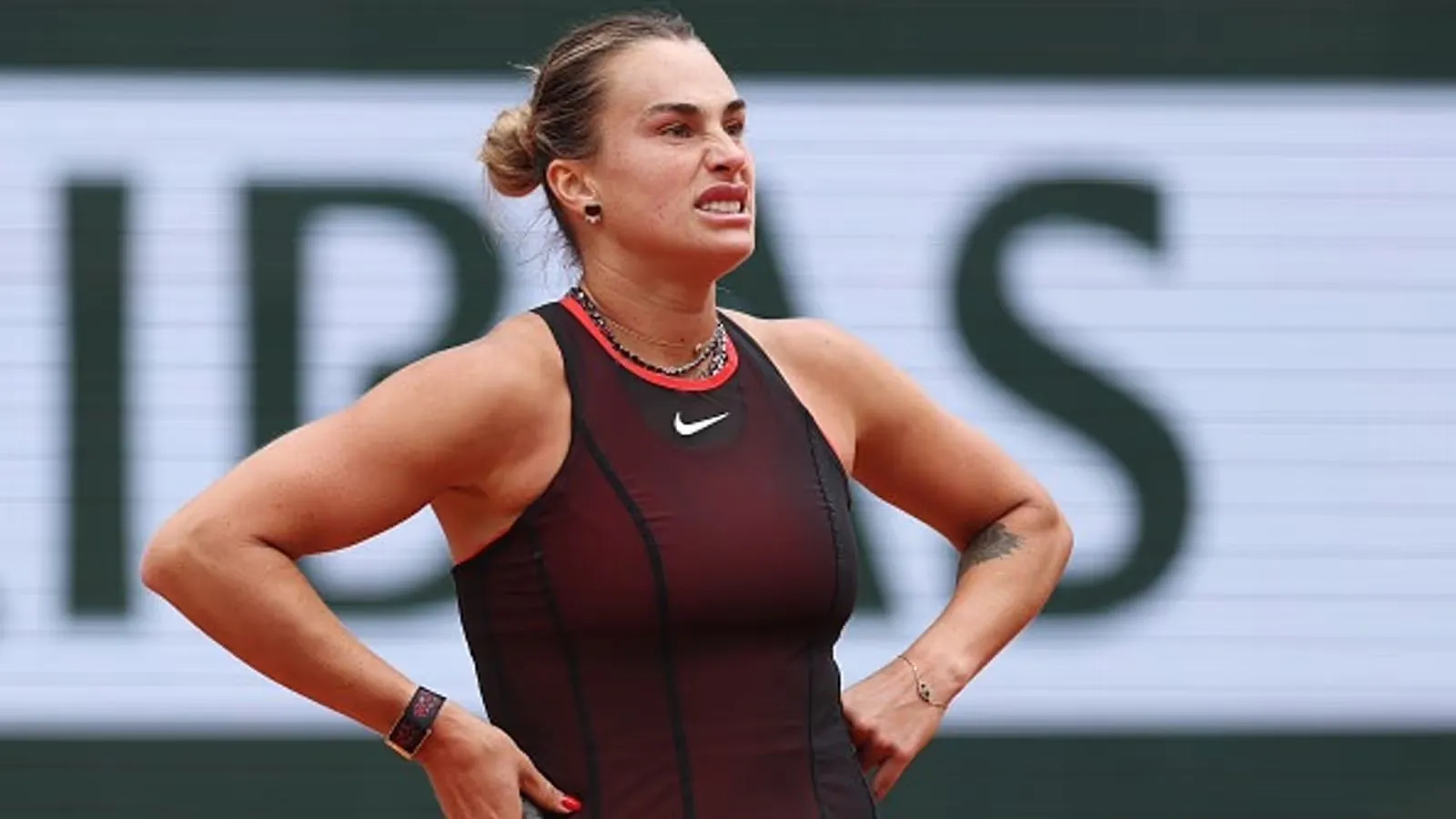 Diana Shnaider Upsets Aryna Sabalenka to Reach First French Open Semifinal