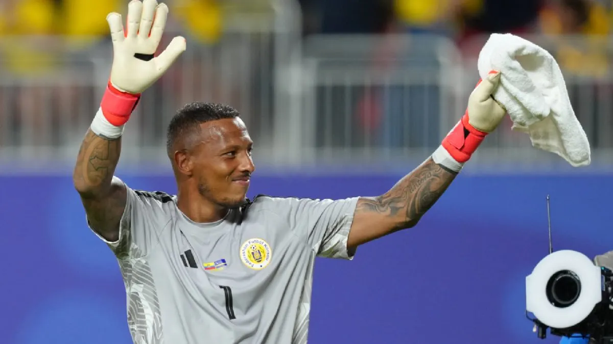 Eloy Room Stars as Curacao Earn Historic First World Cup Point Against Ecuador