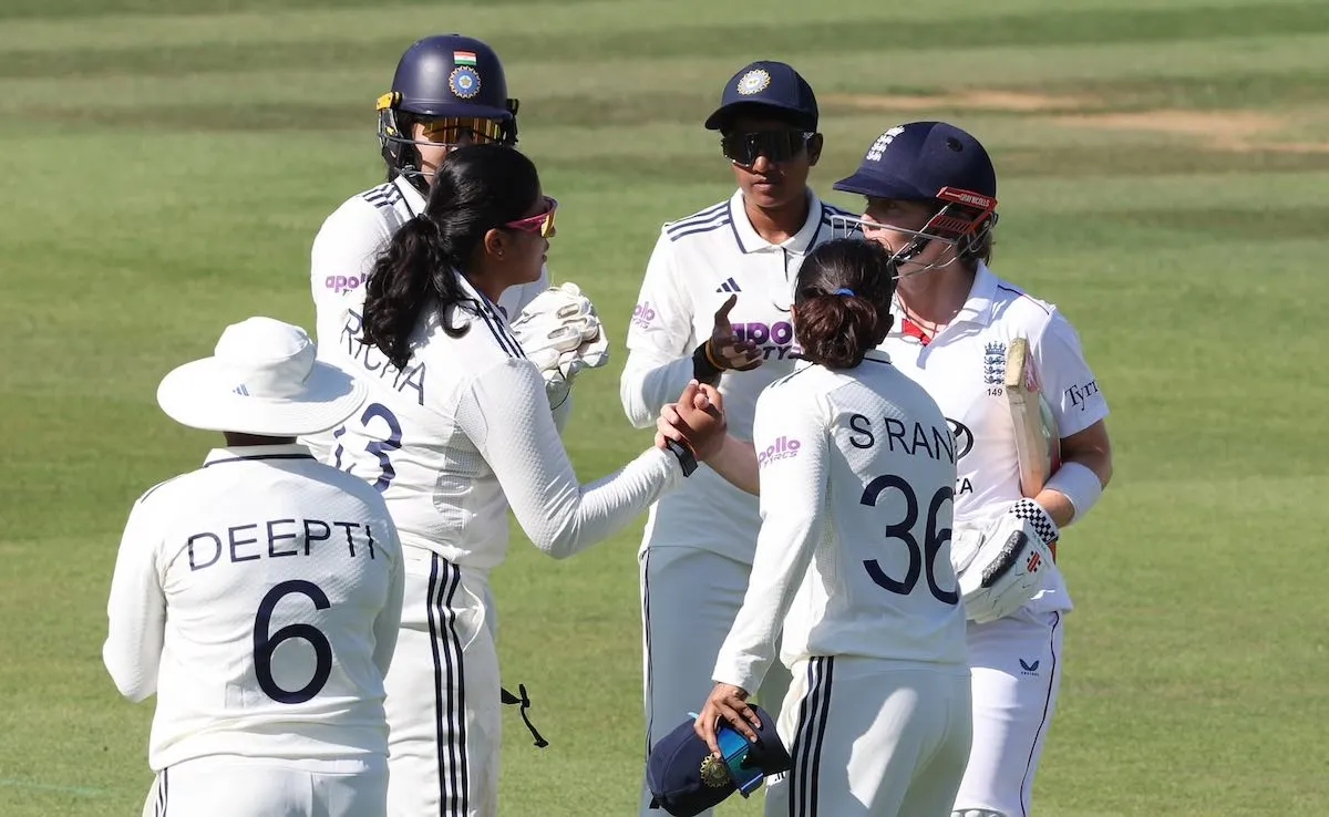 India Women beat England by 270 runs at Lord's