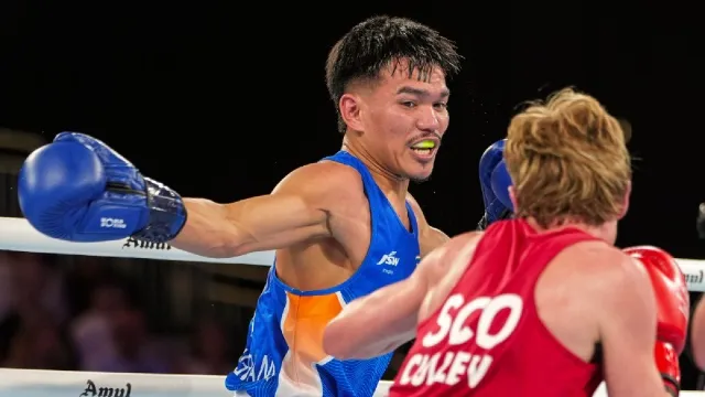 Jadumani Singh Beats Aaron Cullen, Enters Round of 16
