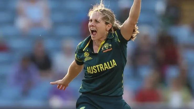 Sophie Molineux Hails Australia's Composed Display After Reaching Women's T20 World Cup Final