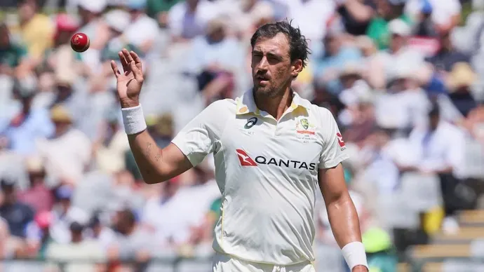 Mitchell Starc Takes Six as Australia Fight Back Against South Africa